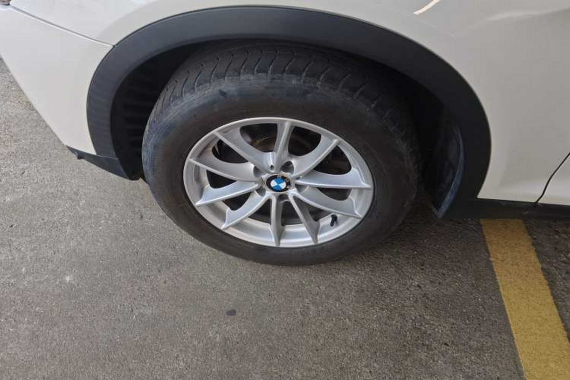 Used BMW X3 2016 sDrive20i Left Front Wheel Hub