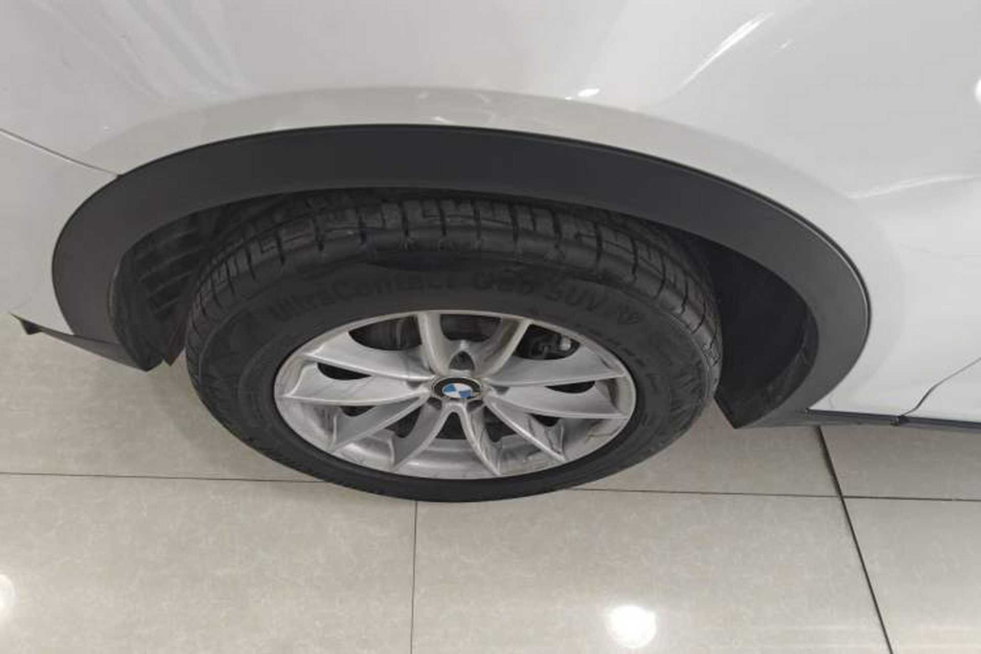 Used BMW X3 2016 sDrive20i Left Front Wheel Hub