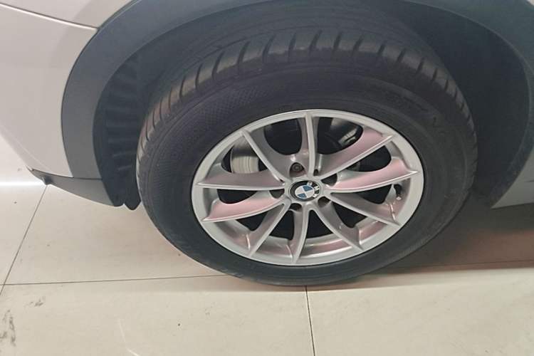 Used BMW X3 2016 sDrive20i Left Front Wheel Hub