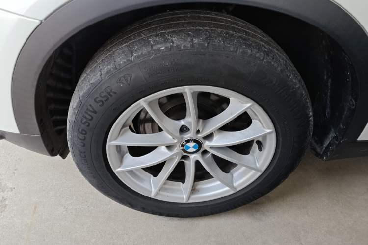 Used BMW X3 2016 sDrive20i Left Front Wheel Hub