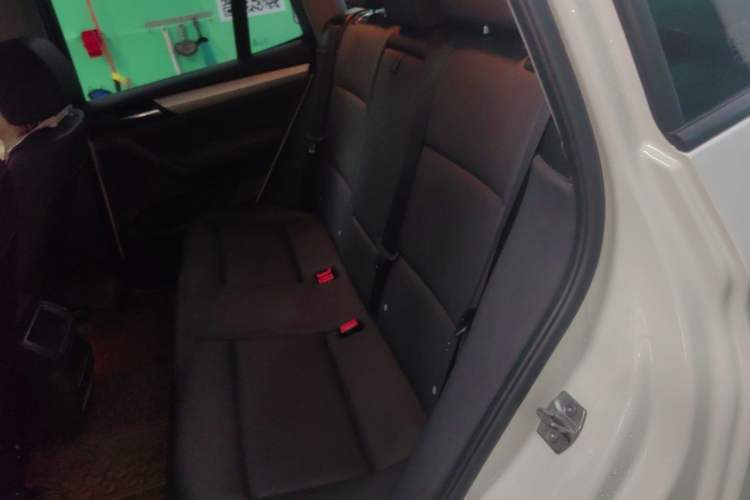 Used BMW X3 2016 sDrive20i Left Rear Seat