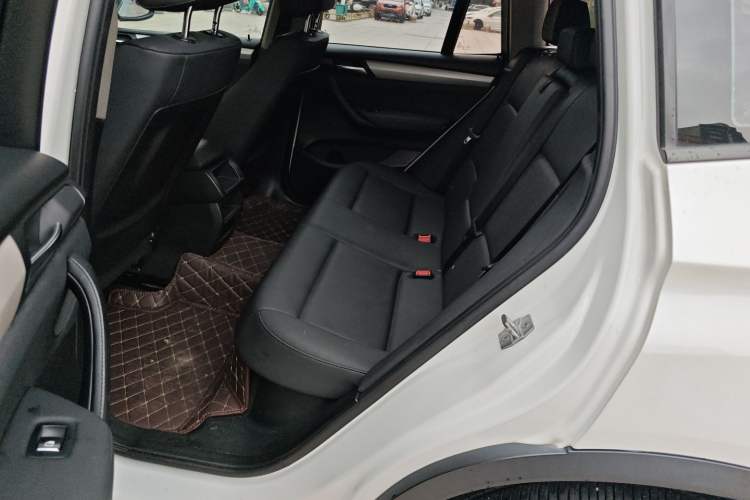 Used BMW X3 2016 sDrive20i Left Rear Seat