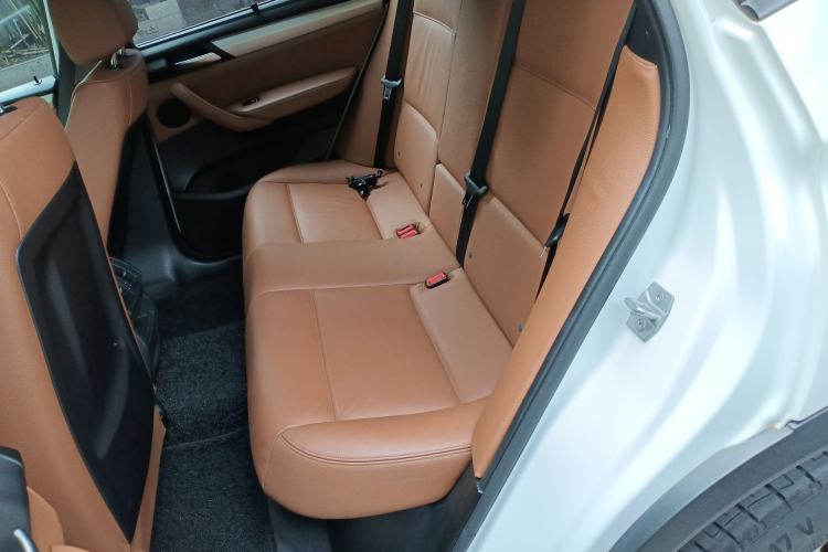 Used BMW X3 2016 xDrive28i Middle East Left Rear Seat