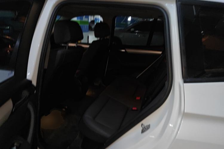 Used BMW X3  Left Rear Seat