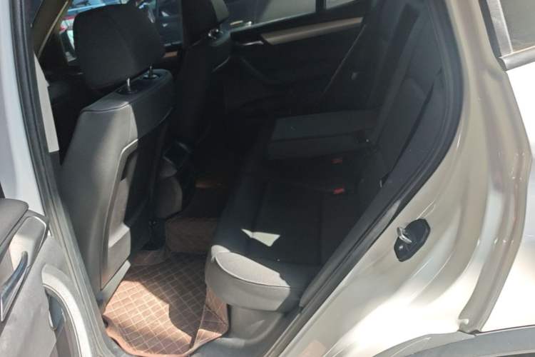 Used BMW X3 2016 sDrive20i Left Rear Seat