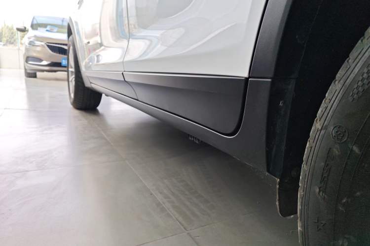Used BMW X3 2016 sDrive20i Left Side Sill