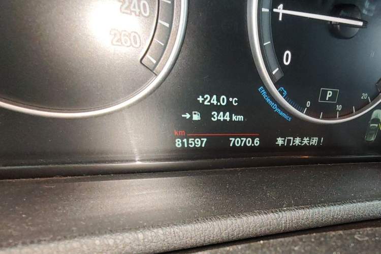 Used BMW X3 2016 xDrive20i M Sport Edition Odometer Close Up