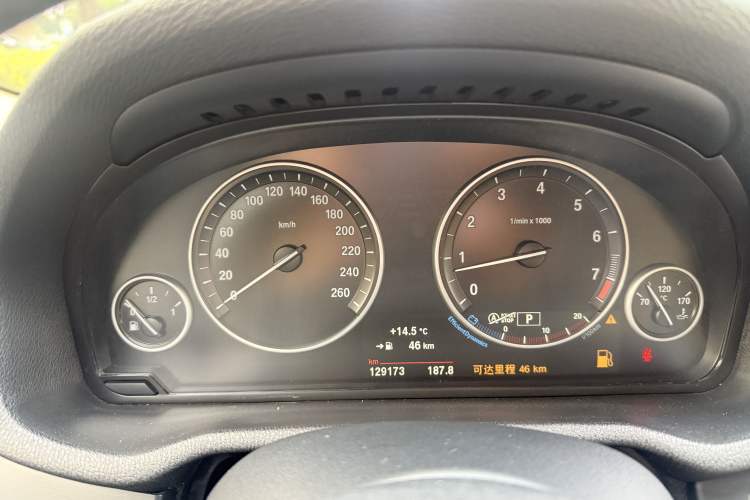 Used BMW X3 2016 sDrive20i Odometer Close Up