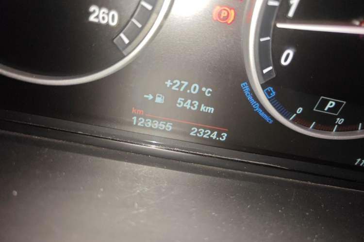 Used BMW X3 2016 xDrive20i M Sport Edition Odometer Close Up