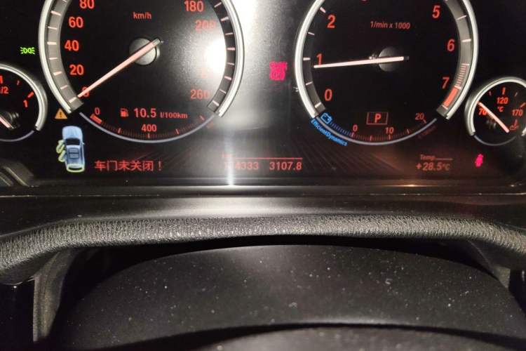 Used BMW X3 2016 xDrive20i M Sport Edition Odometer Close Up