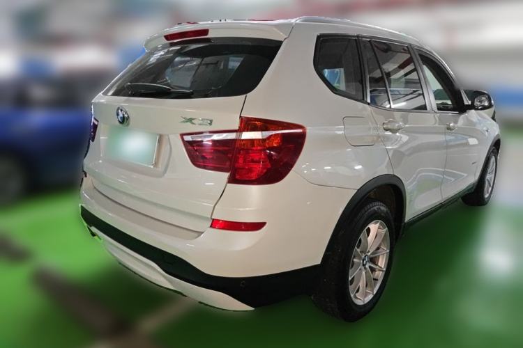 Used BMW X3  Rear Right 45 Deg