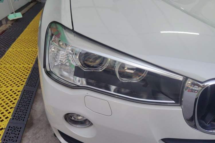Used BMW X3 2016 sDrive20i Right Front Headlight