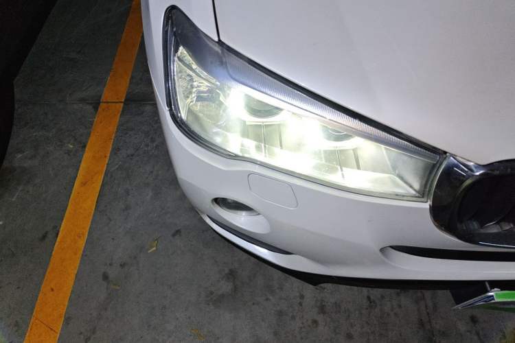 Used BMW X3 2016 sDrive20i Right Front Headlight