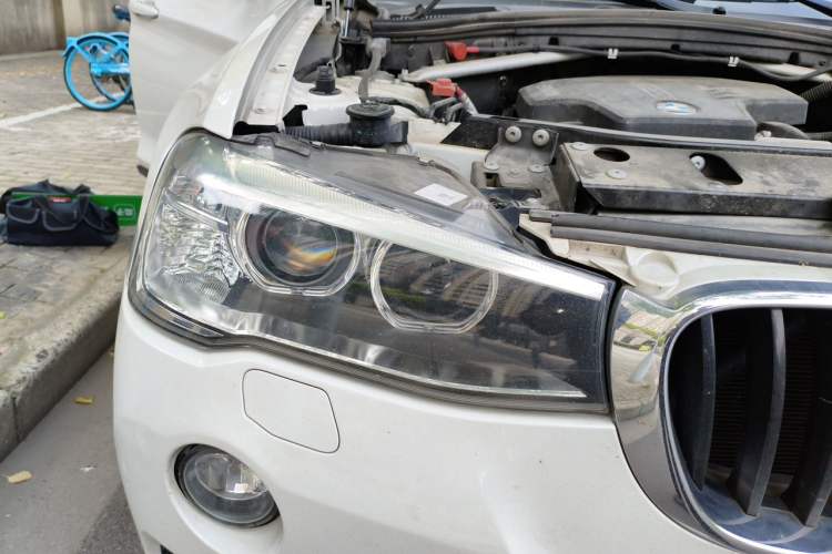 Used BMW X3 2016 sDrive20i Right Front Headlight
