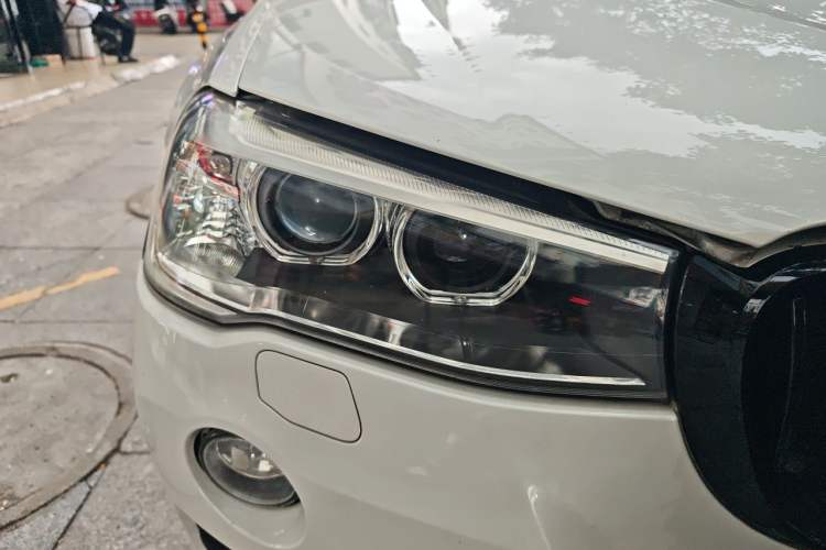 Used BMW X3 2016 sDrive20i Right Front Headlight