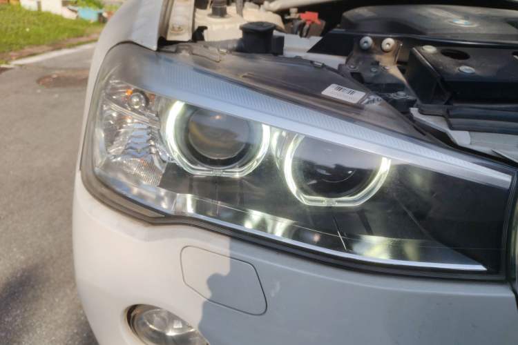 Used BMW X3 2016 sDrive20i Right Front Headlight
