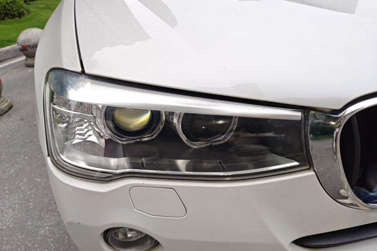 Used BMW X3 2016 sDrive20i Right Front Headlight