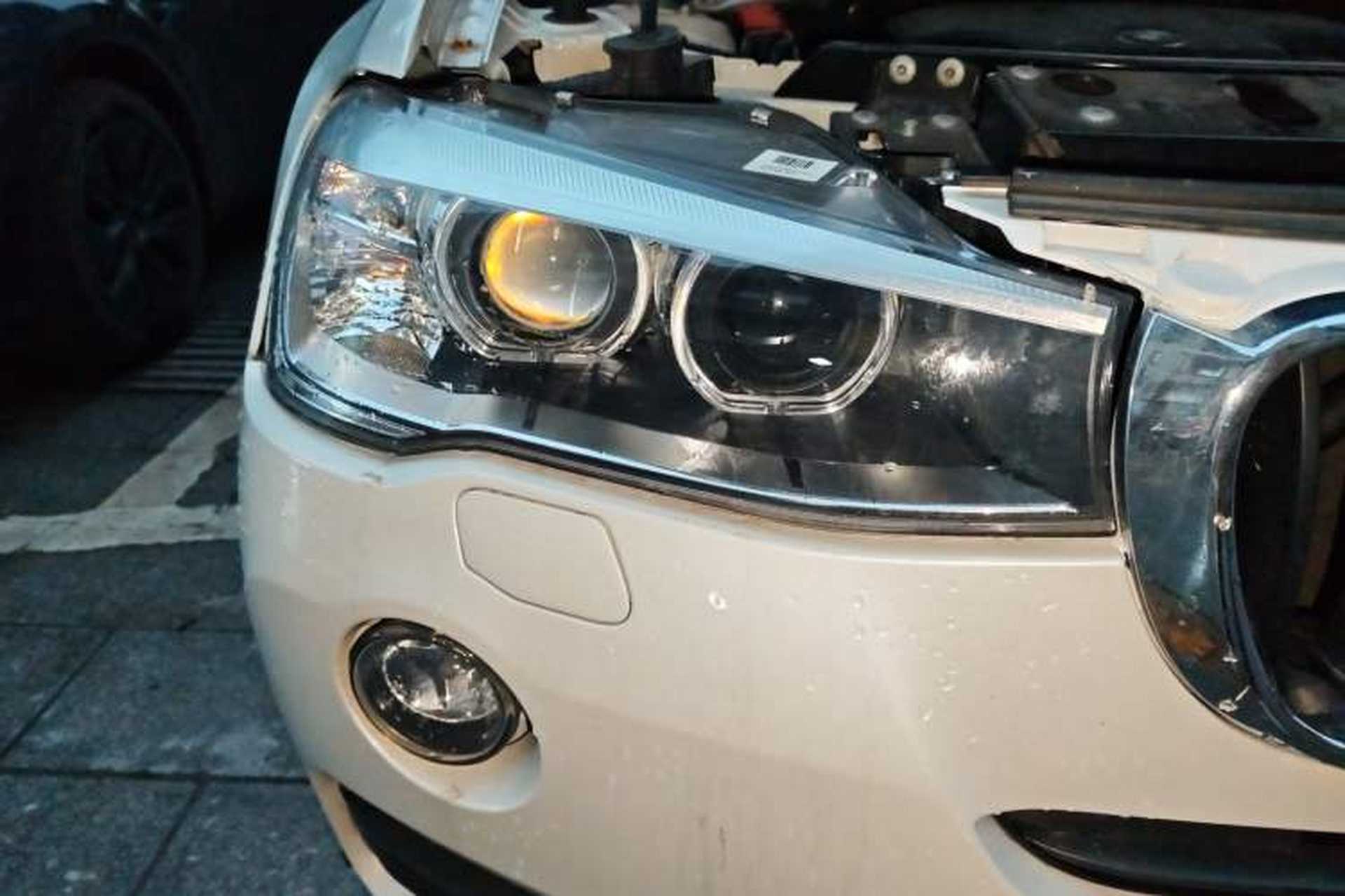 Used BMW X3 2016 sDrive20i Right Front Headlight