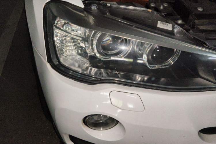 Used BMW X3 2016 sDrive20i Right Front Headlight