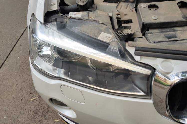 Used BMW X3 2016 sDrive20i Right Front Headlight