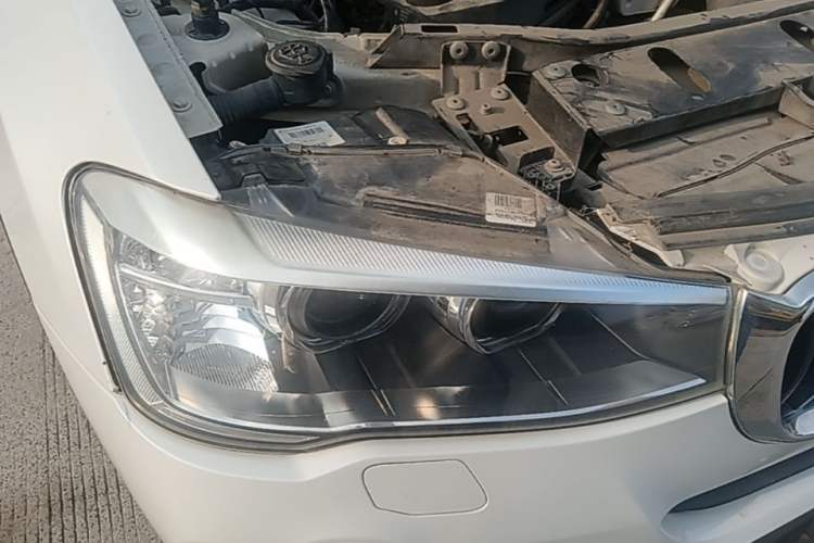 Used BMW X3 2016 sDrive20i Right Front Headlight