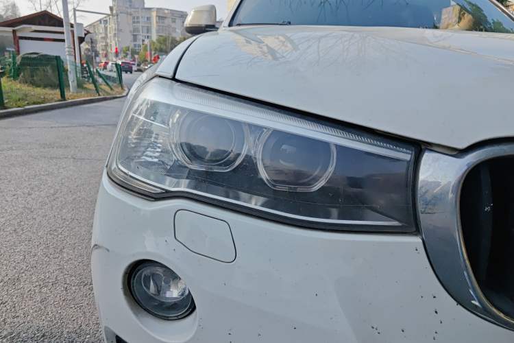 Used BMW X3 2016 sDrive20i Right Front Headlight