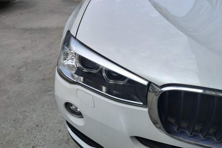 Used BMW X3 2016 sDrive20i Right Front Headlight