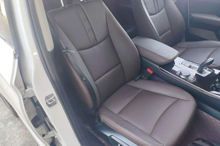 Used BMW X3 2016 xDrive20i M Sport Edition Right Front Seat