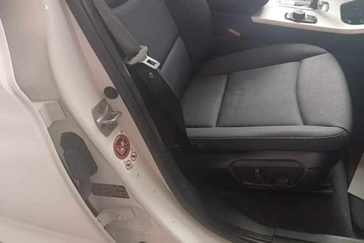 Used BMW X3 2016 sDrive20i Right Front Seat