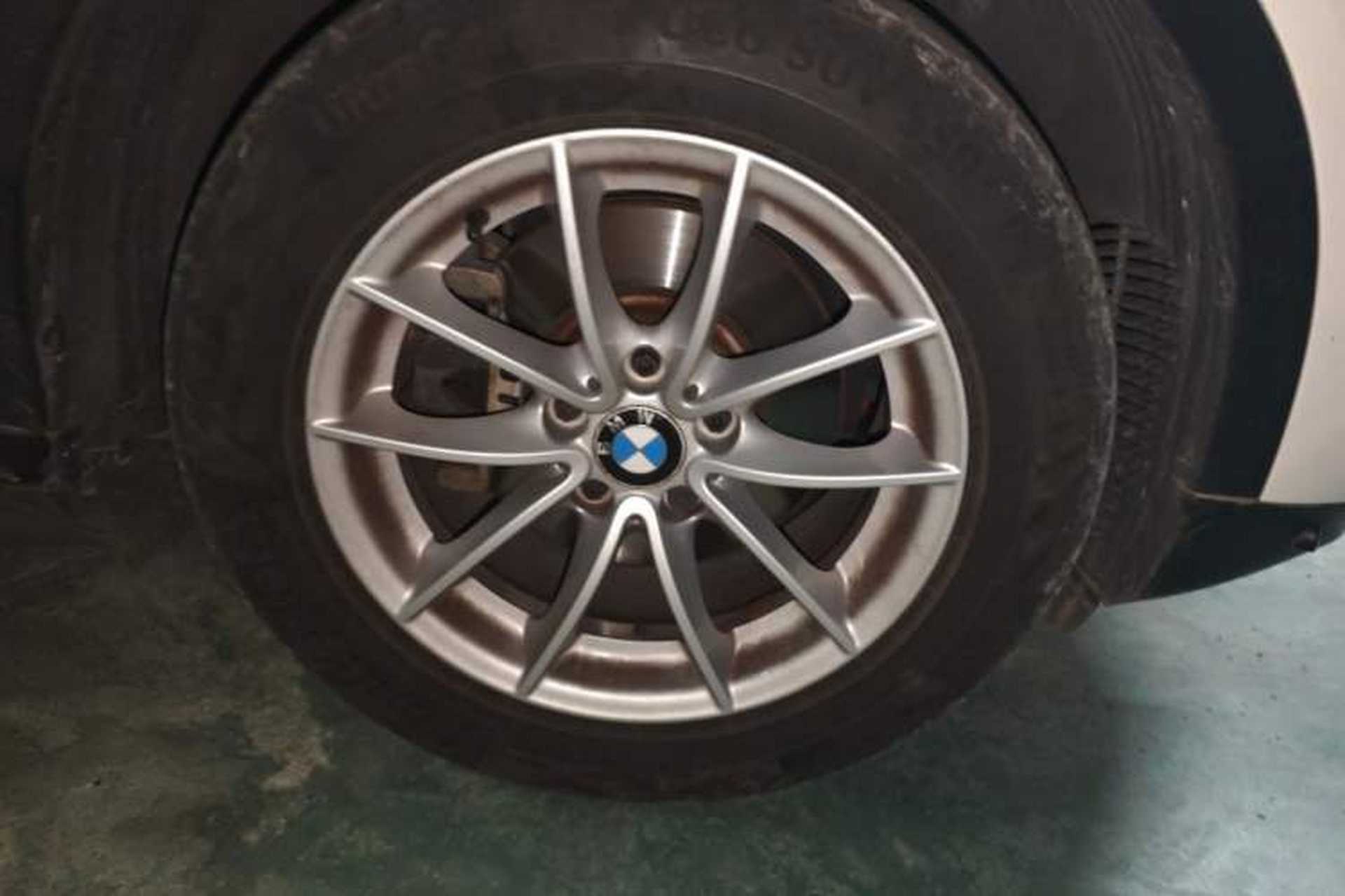 Used BMW X3 2016 sDrive20i Right Front Wheel Hub