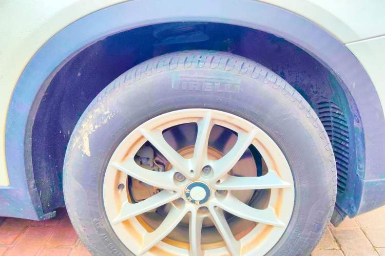 Used BMW X3 2016 sDrive20i Right Front Wheel Hub