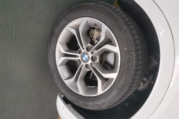 Used BMW X3 2016 xDrive20i M Sport Edition Right Front Wheel Hub