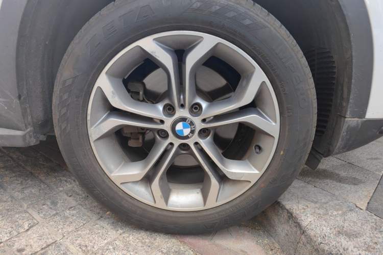 Used BMW X3 2016 xDrive20i M Sport Edition Right Front Wheel Hub