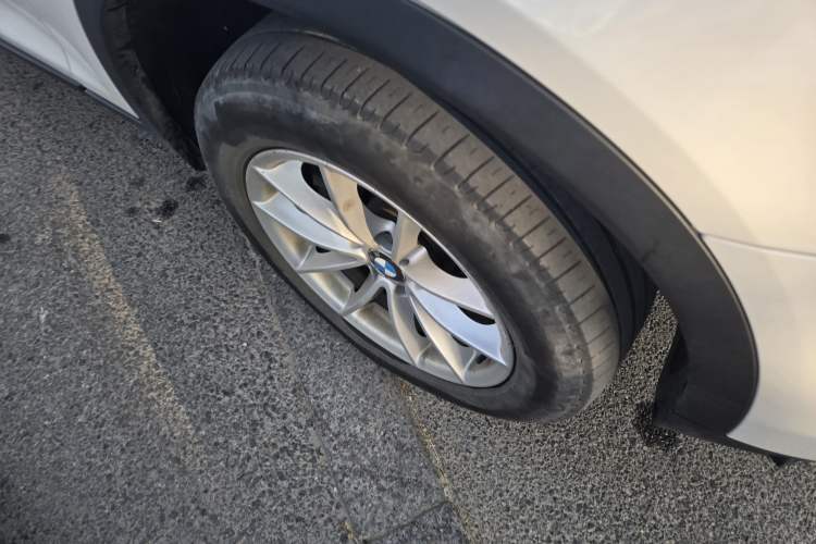 Used BMW X3 2016 sDrive20i Right Front Wheel Hub