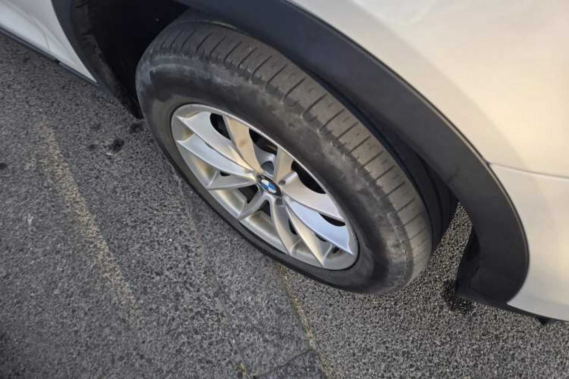 Used BMW X3 2016 sDrive20i Right Front Wheel Hub