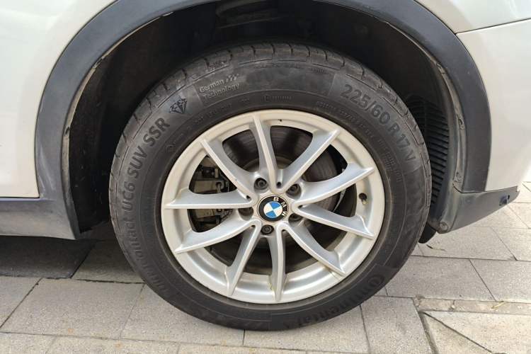 Used BMW X3 2016 sDrive20i Right Front Wheel Hub