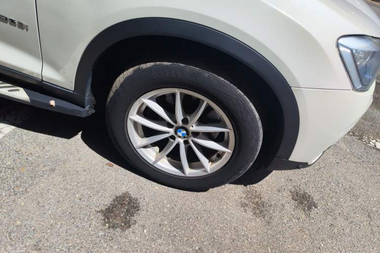 Used BMW X3 2016 sDrive20i Right Front Wheel Hub