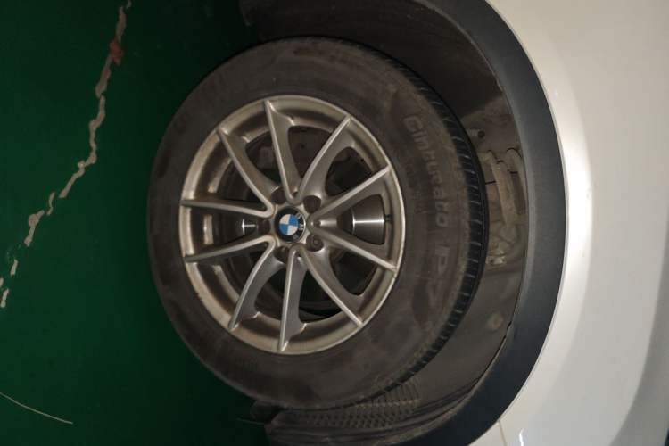 Used BMW X3 2016 sDrive20i Right Front Wheel Hub