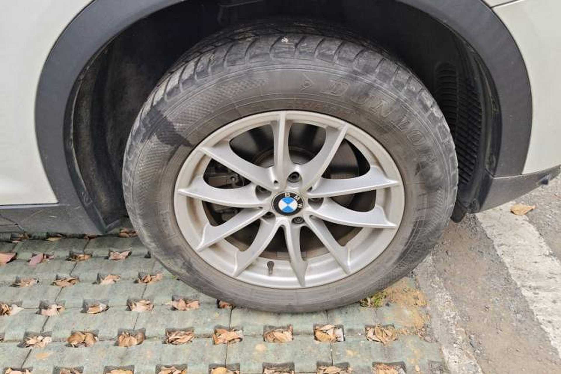 Used BMW X3 2016 sDrive20i Right Front Wheel Hub