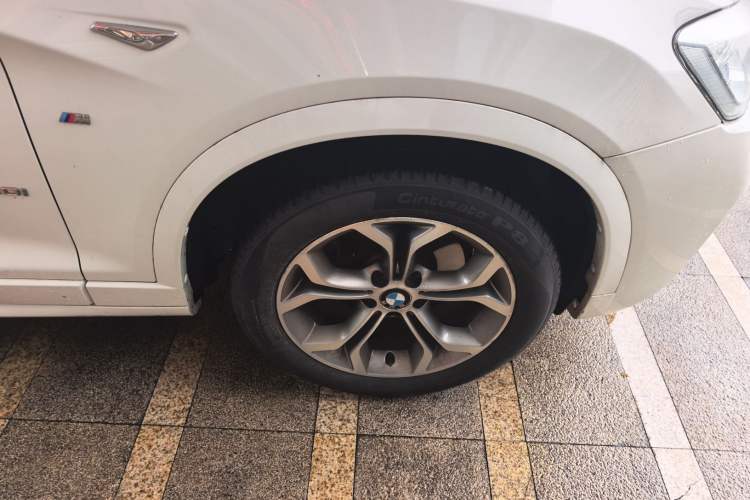 Used BMW X3 2016 xDrive20i M Sport Edition Right Front Wheel Hub