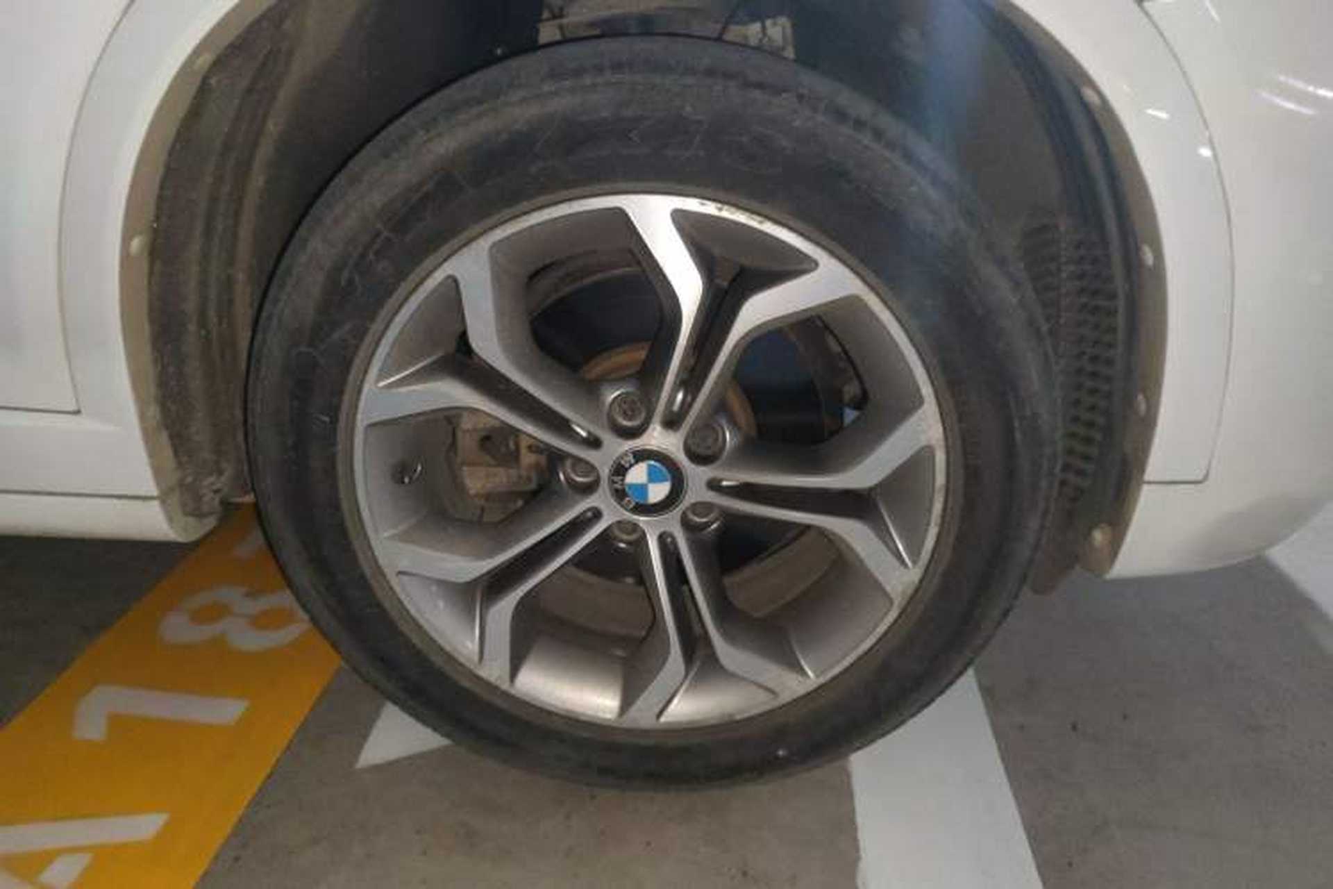 Used BMW X3 2016 xDrive20i M Sport Edition Right Front Wheel Hub