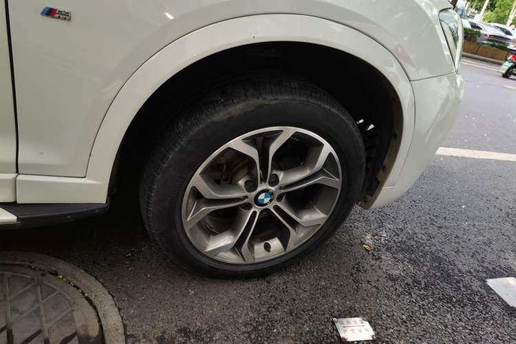 Used BMW X3 2016 xDrive20i M Sport Edition Right Front Wheel Hub