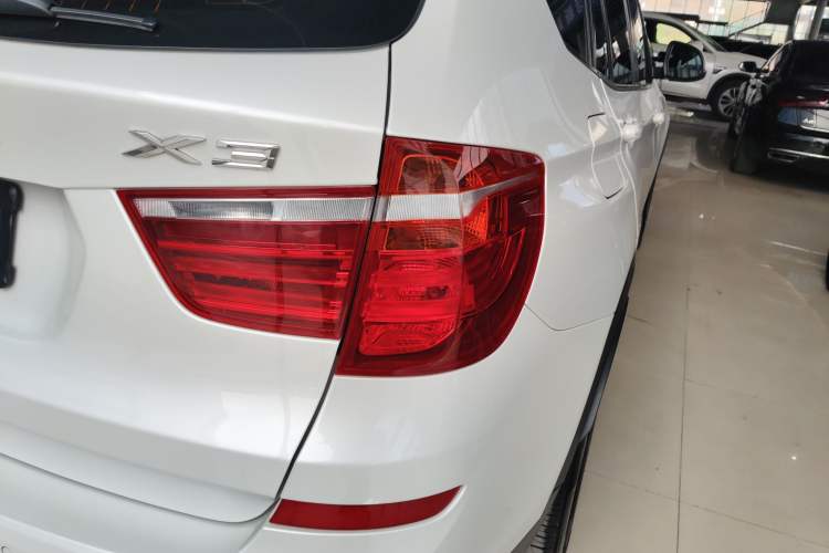 Used BMW X3 2016 sDrive20i Right Rear Taillight