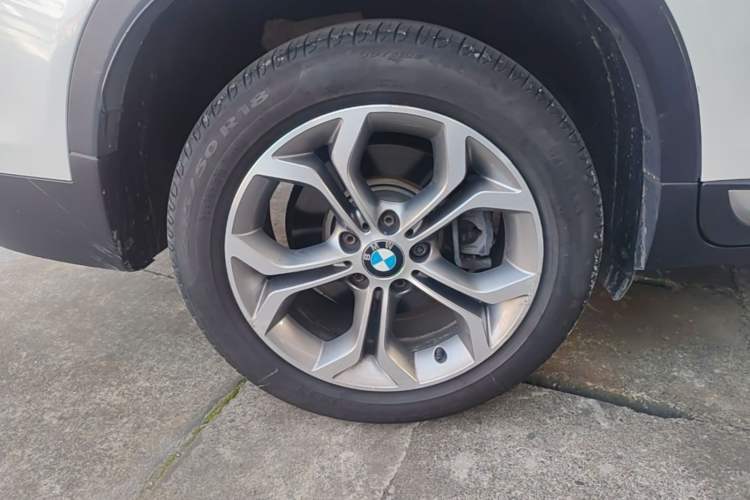Used BMW X3 2016 xDrive20i M Sport Edition Right Rear Wheel Hub