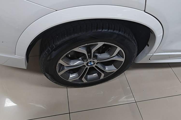 Used BMW X3 2016 xDrive20i M Sport Edition Right Rear Wheel Hub
