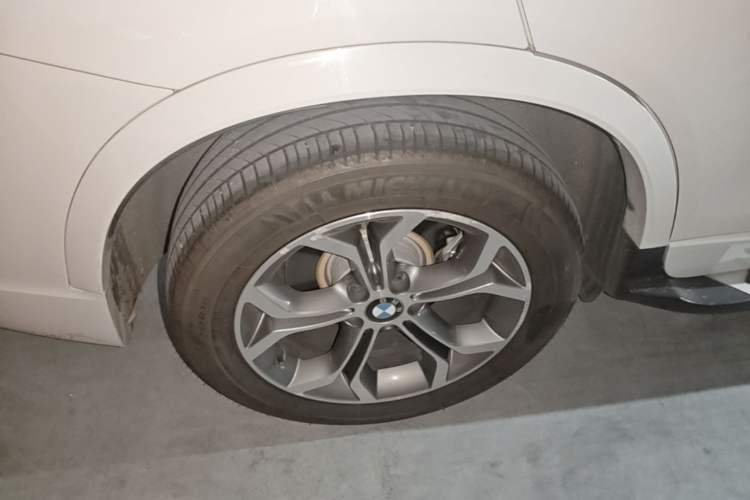 Used BMW X3 2016 xDrive20i M Sport Edition Right Rear Wheel Hub