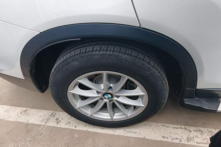 Used BMW X3 2016 sDrive20i Right Rear Wheel Hub
