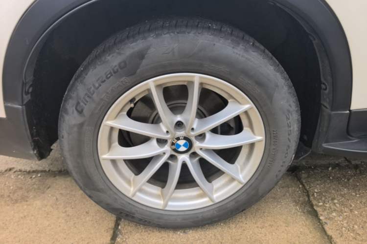 Used BMW X3 2016 sDrive20i Right Rear Wheel Hub