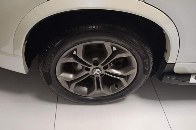 Used BMW X3 2016 xDrive20i M Sport Edition Right Rear Wheel Hub