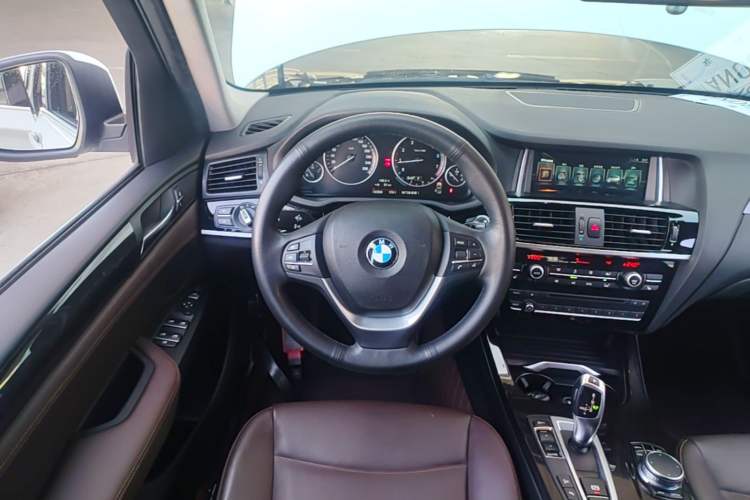 Used BMW X3 2016 xDrive20i M Sport Edition Steering Wheel